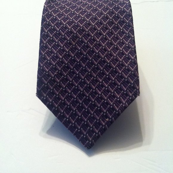 JOS.A.BANK MENS NEW PURPLE 100%SILK NECK TIEWIDTH: 3 1/2